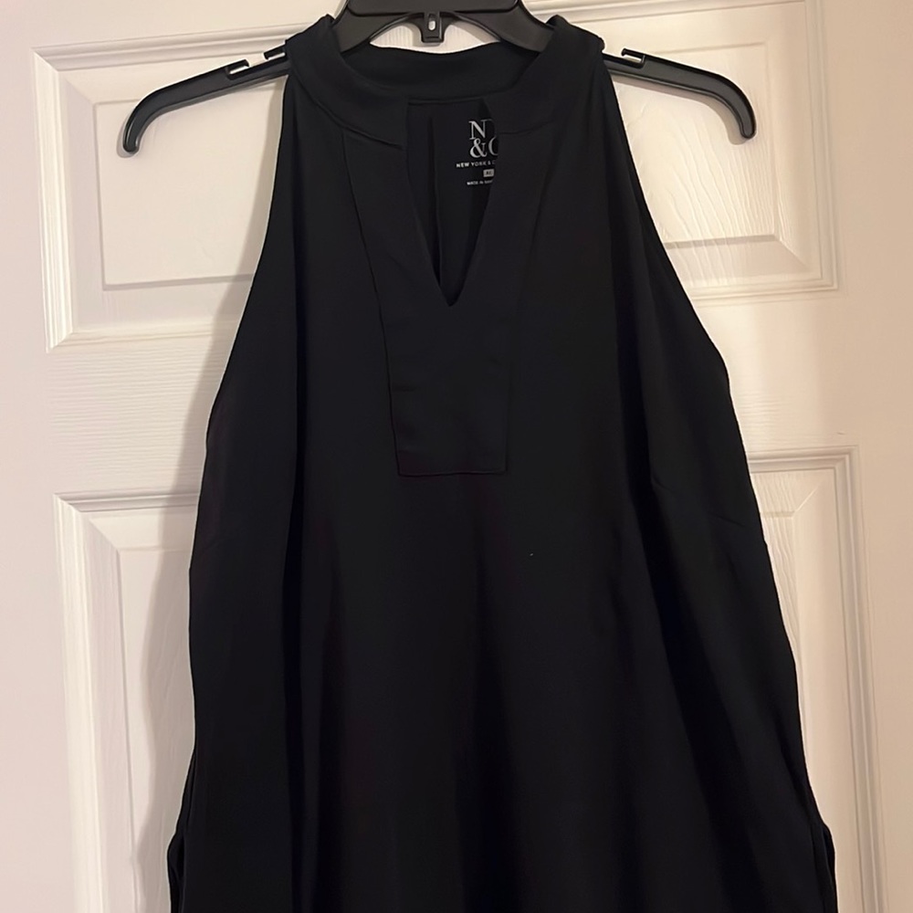 NY&C 22” black sleeveless dress with pockets